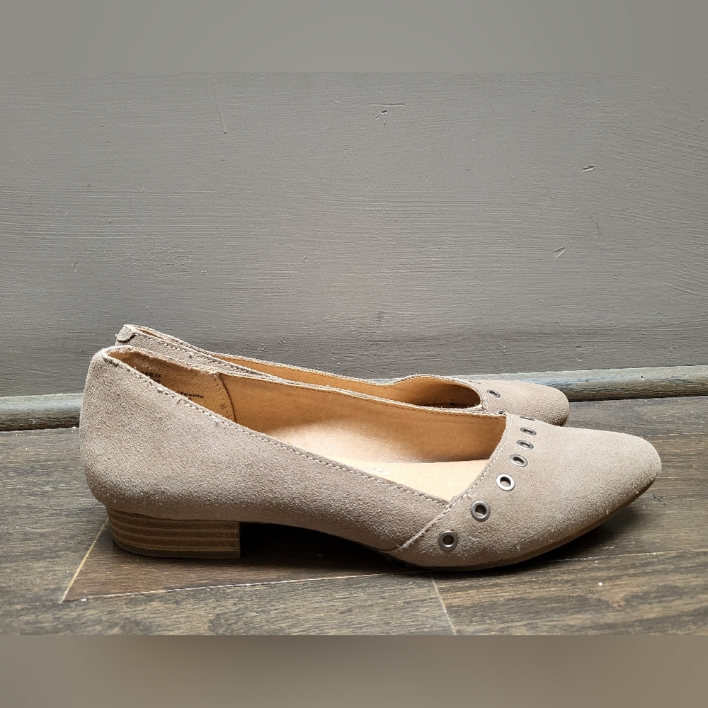 Sonoma suede flats - taupe size 8.5